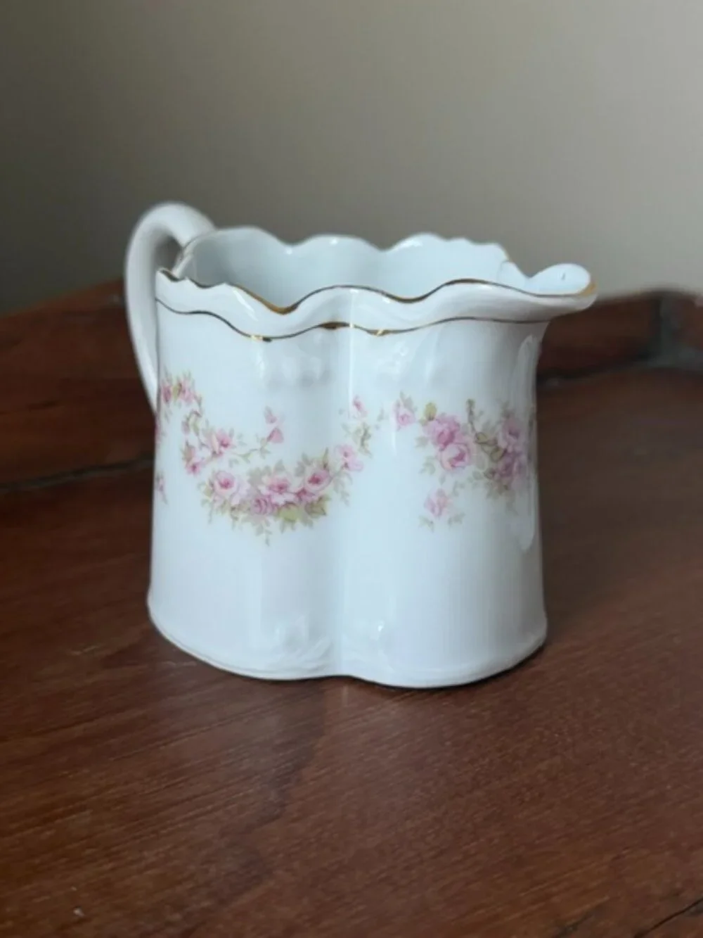 Vintage Sugar Bowl and Creamer Set